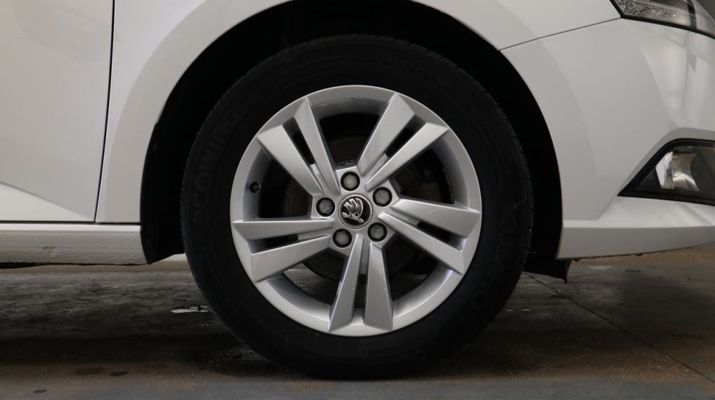 Used Skoda Fabia 2018 for sale - 76352328: Photo 4