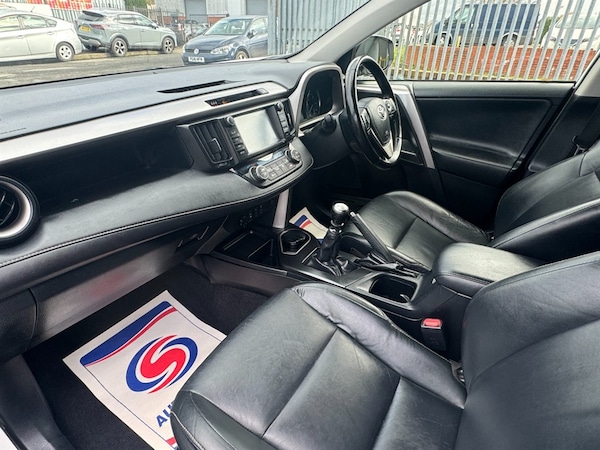 Used Toyota RAV4 2016 for sale - 75572505: Photo 26