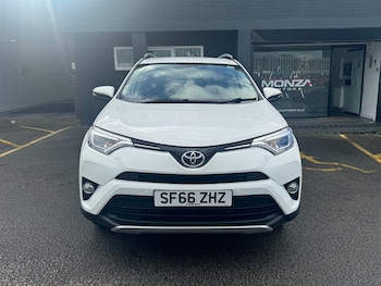 Used Toyota RAV4 2016 for sale - 75572505: Photo