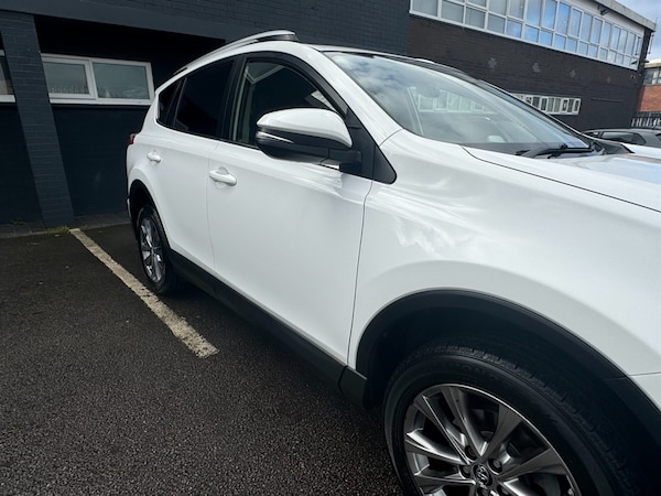 Used Toyota RAV4 2016 for sale - 75572505: Photo 32