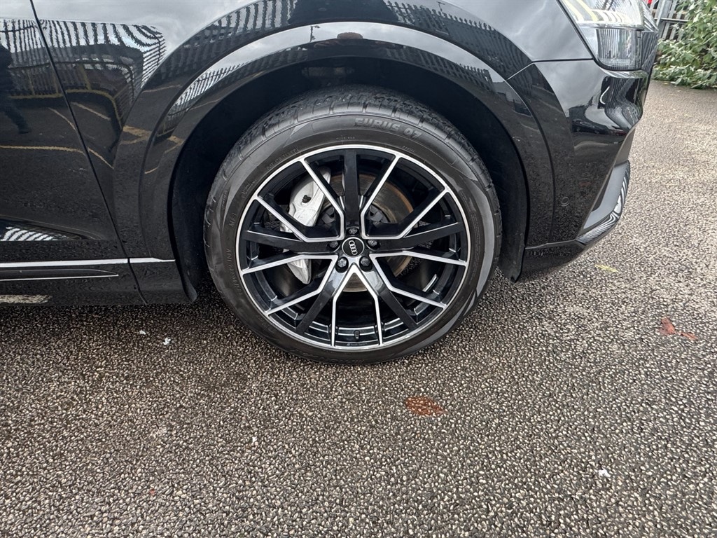 Used Audi Q8 2021 for sale - 76984375: Photo 9