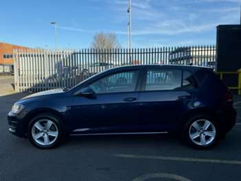 Used Volkswagen Golf 2016 for sale - 73864785: Photo