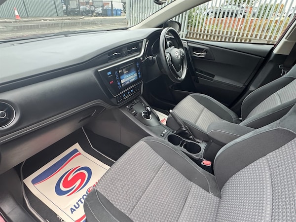 Used Toyota Auris 2018 for sale - 76184159: Photo 27