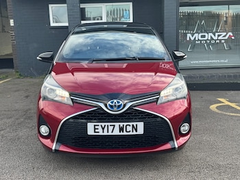 Used Toyota Yaris 2017 for sale - 76344241: Photo