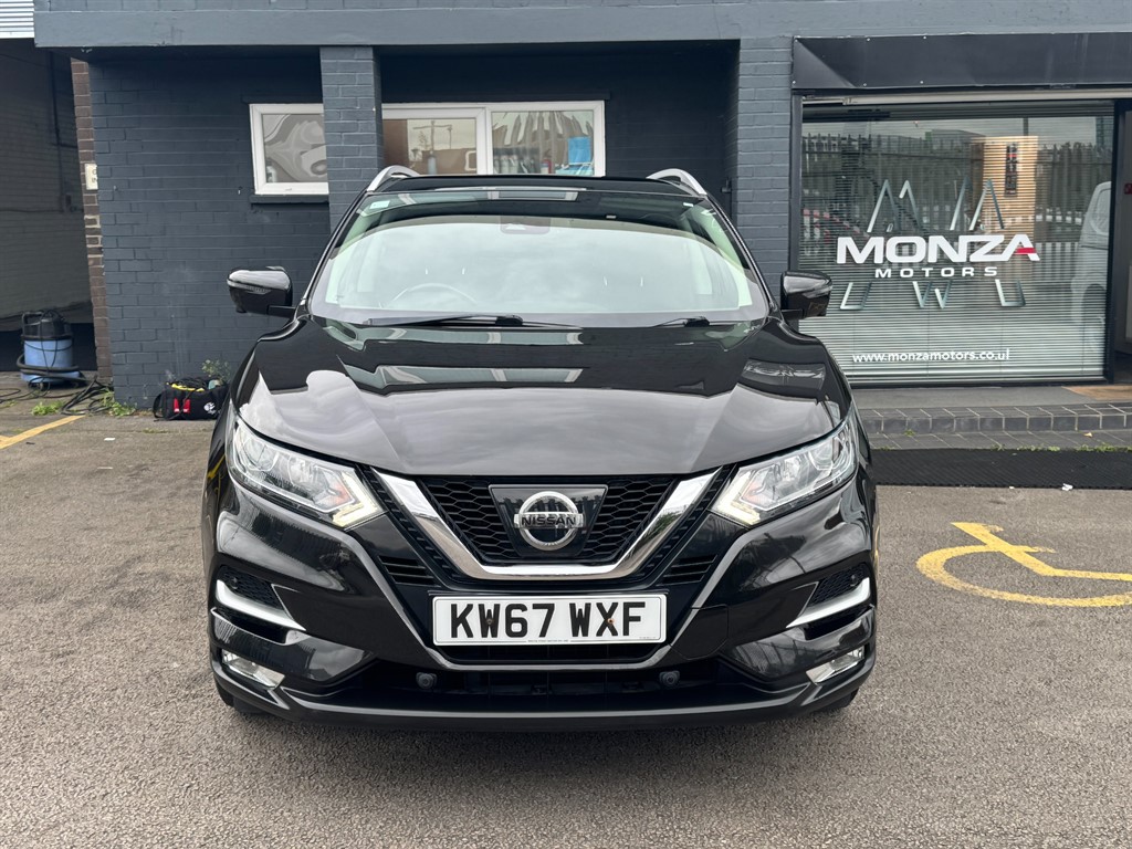 Used Nissan Qashqai 2017 for sale - 76184163: Photo 2