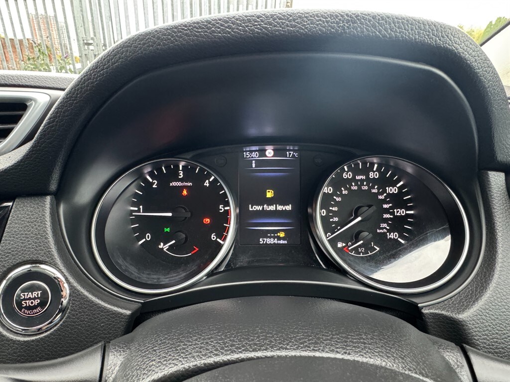 Used Nissan Qashqai 2017 for sale - 76184163: Photo 32