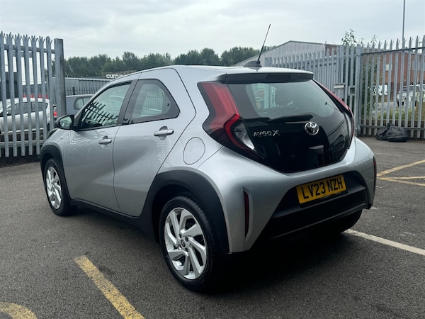 Used Toyota AYGO 2023 for sale - 75571372: Photo 5