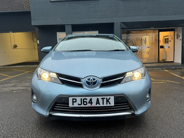 Used Toyota Auris 2014 for sale - 75571845: Photo 2