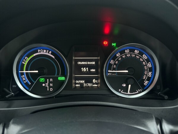 Used Toyota Auris 2014 for sale - 75571845: Photo 38