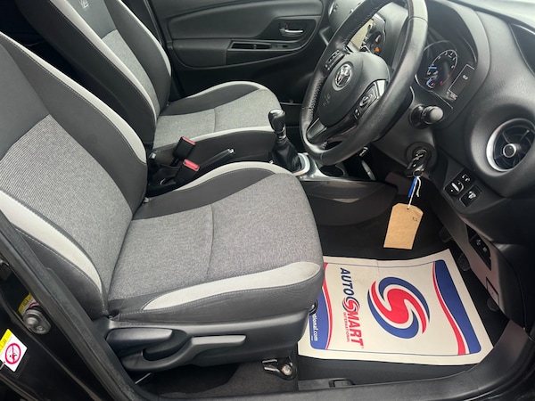 Used Toyota Yaris 2019 for sale - 75569981: Photo 15