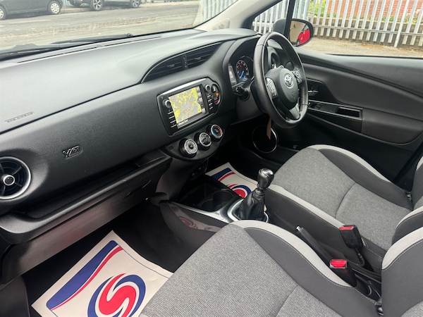 Used Toyota Yaris 2019 for sale - 75569981: Photo 22