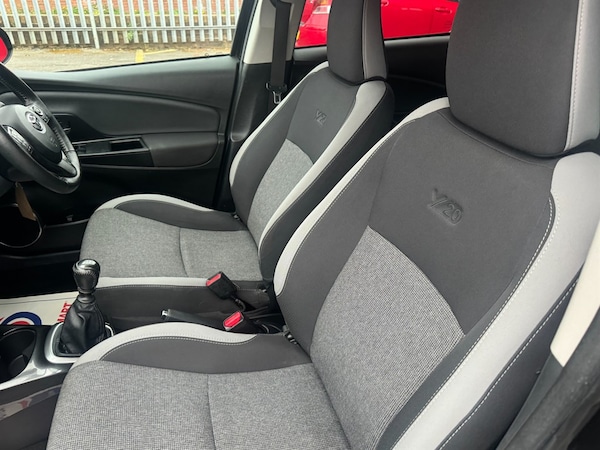 Used Toyota Yaris 2019 for sale - 75569981: Photo 23