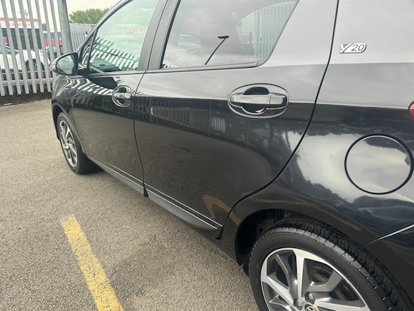 Used Toyota Yaris 2019 for sale - 75569981: Photo 26