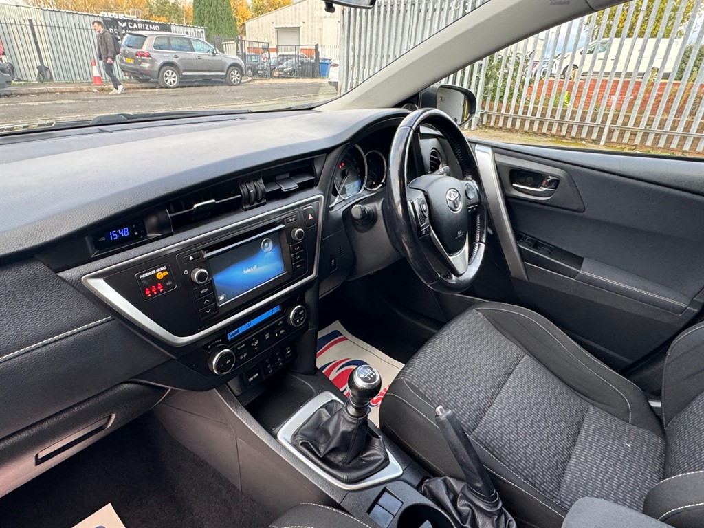 Used Toyota Auris 2015 for sale - 76221955: Photo 25