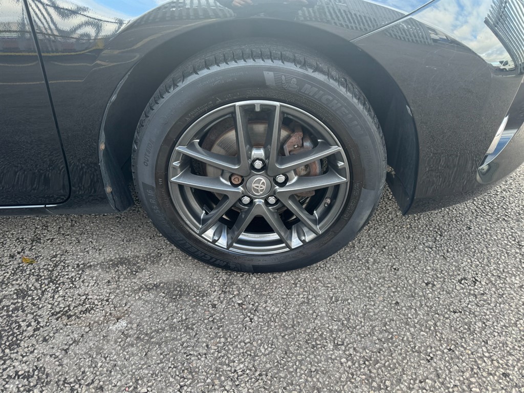 Used Toyota Auris 2015 for sale - 76221955: Photo 9