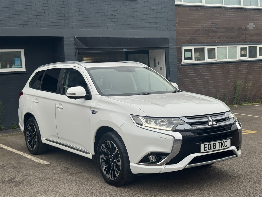 Used Mitsubishi Outlander 2018 for sale - 76276931: Photo 1