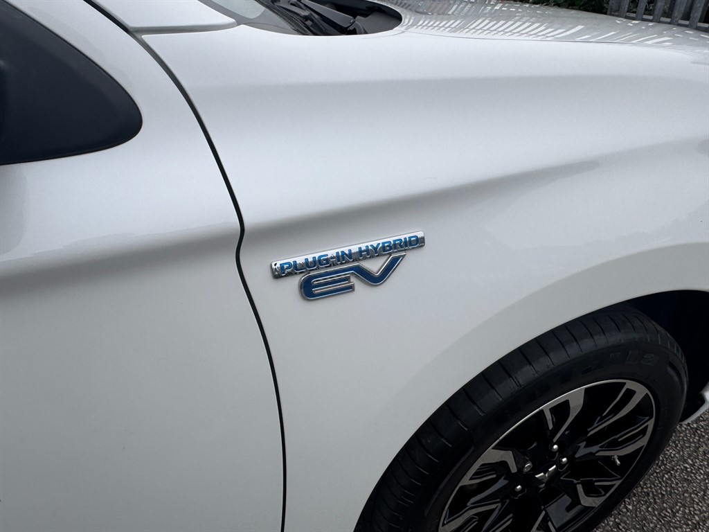 Used Mitsubishi Outlander 2018 for sale - 76276931: Photo 10