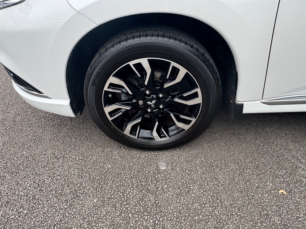 Used Mitsubishi Outlander 2018 for sale - 76276931: Photo 14