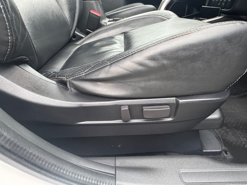 Used Mitsubishi Outlander 2018 for sale - 76276931: Photo 19