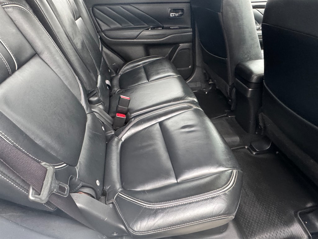 Used Mitsubishi Outlander 2018 for sale - 76276931: Photo 20