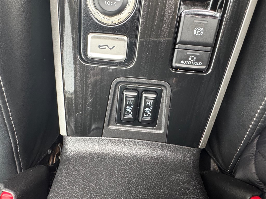 Used Mitsubishi Outlander 2018 for sale - 76276931: Photo 34