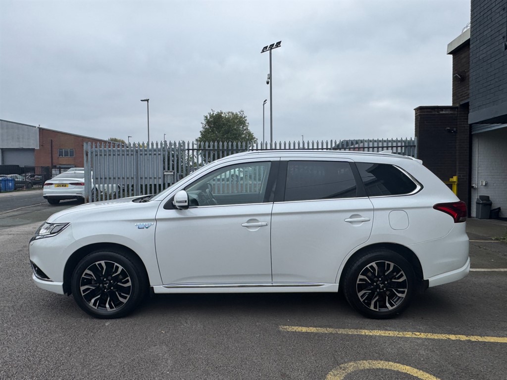 Used Mitsubishi Outlander 2018 for sale - 76276931: Photo 4