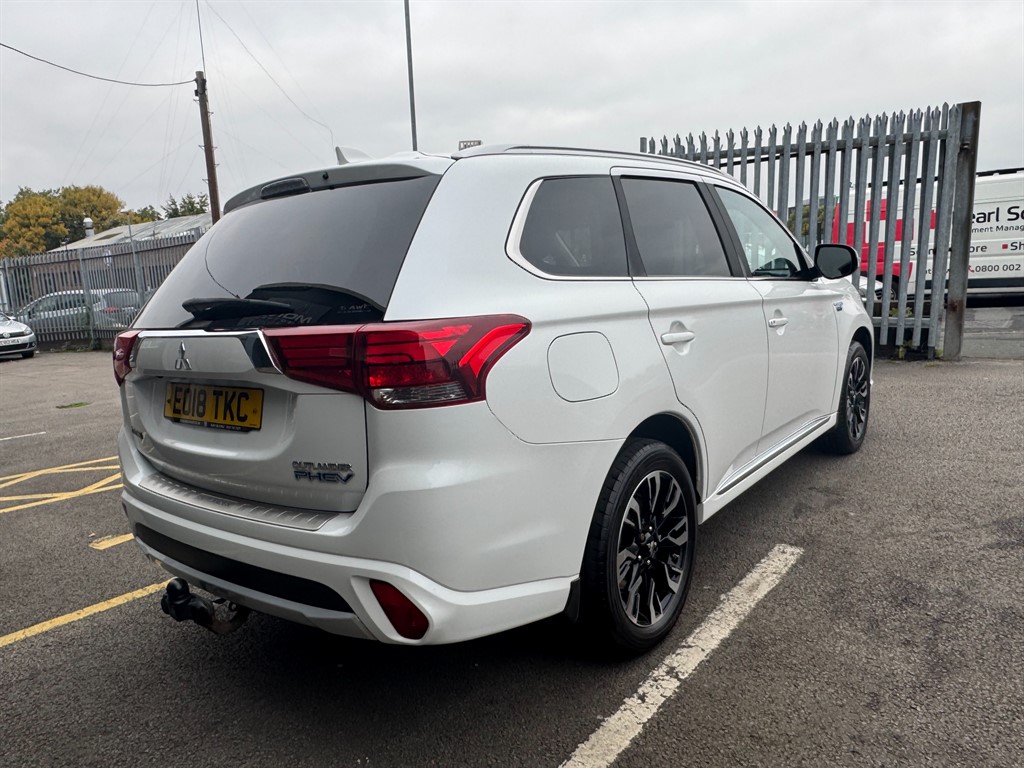 Used Mitsubishi Outlander 2018 for sale - 76276931: Photo 7
