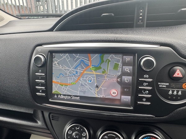 Used Toyota Yaris 2019 for sale - 75570535: Photo 33