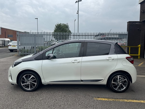 Used Toyota Yaris 2019 for sale - 75570535: Photo 4