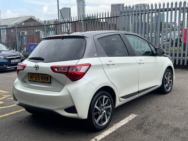 Used Toyota Yaris 2019 for sale - 75570535: Photo 7