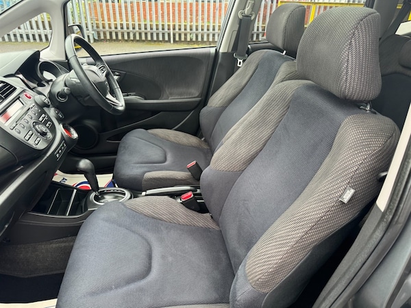 Used Honda Jazz 2015 for sale - 75569792: Photo 24