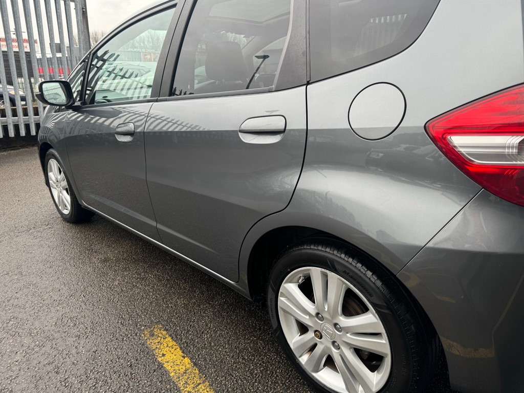 Vehicle 27