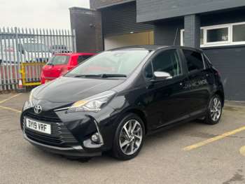 Used Toyota Yaris 2019 for sale - 74385676: Photo