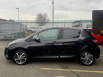 Used Toyota Yaris 2019 for sale - 74385676: Photo