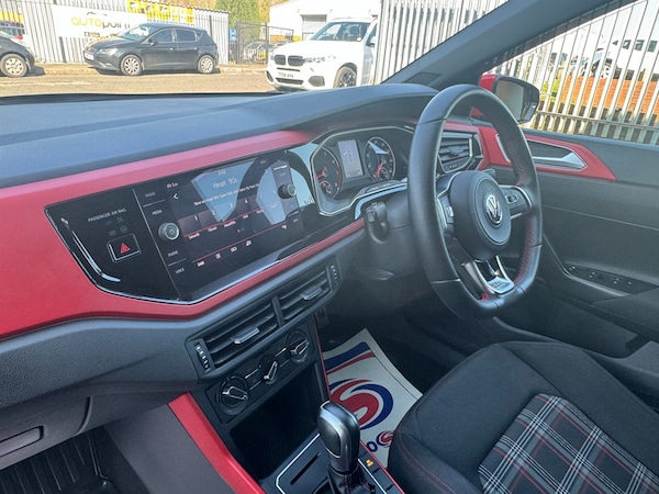 Used Volkswagen Polo 2020 for sale - 74235900: Photo 33