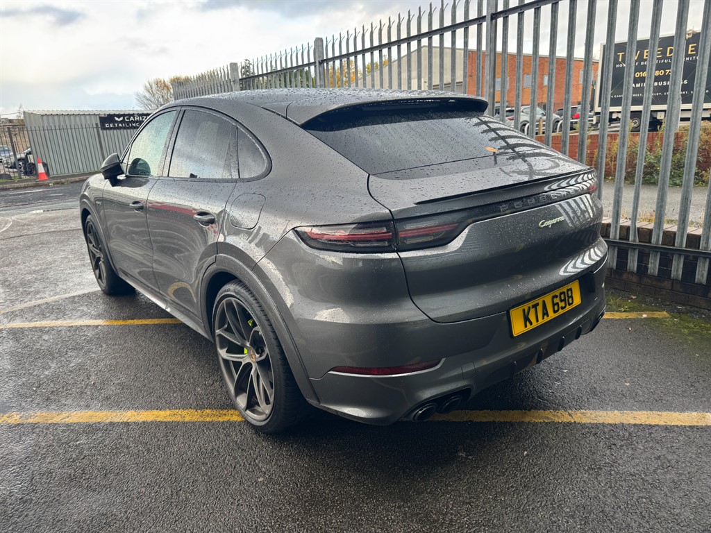 Used Porsche Cayenne 2023 for sale - 76366717: Photo 2