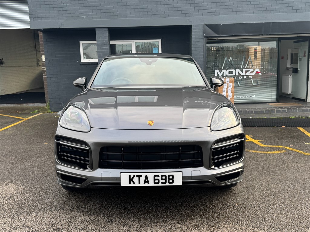 Used Porsche Cayenne 2023 for sale - 77013243: Photo 2