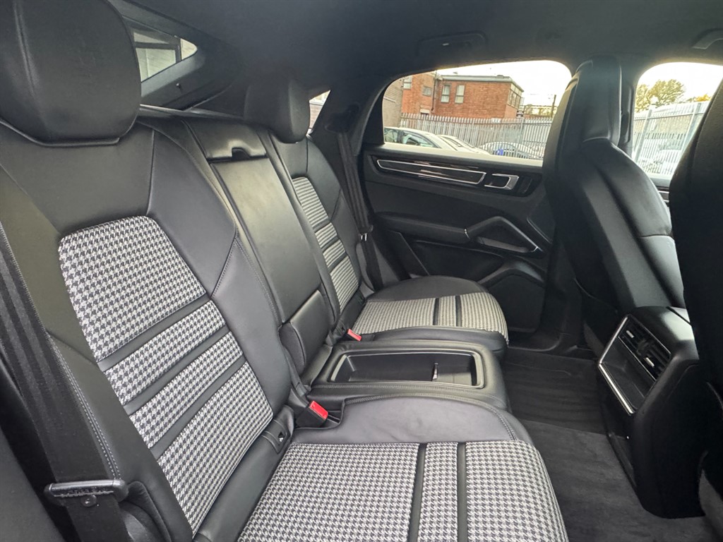 Used Porsche Cayenne 2023 for sale - 77013243: Photo 23