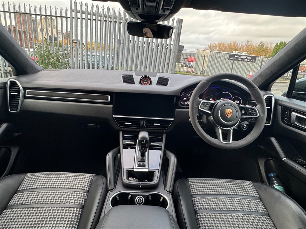 Used Porsche Cayenne 2023 for sale - 77013243: Photo 24