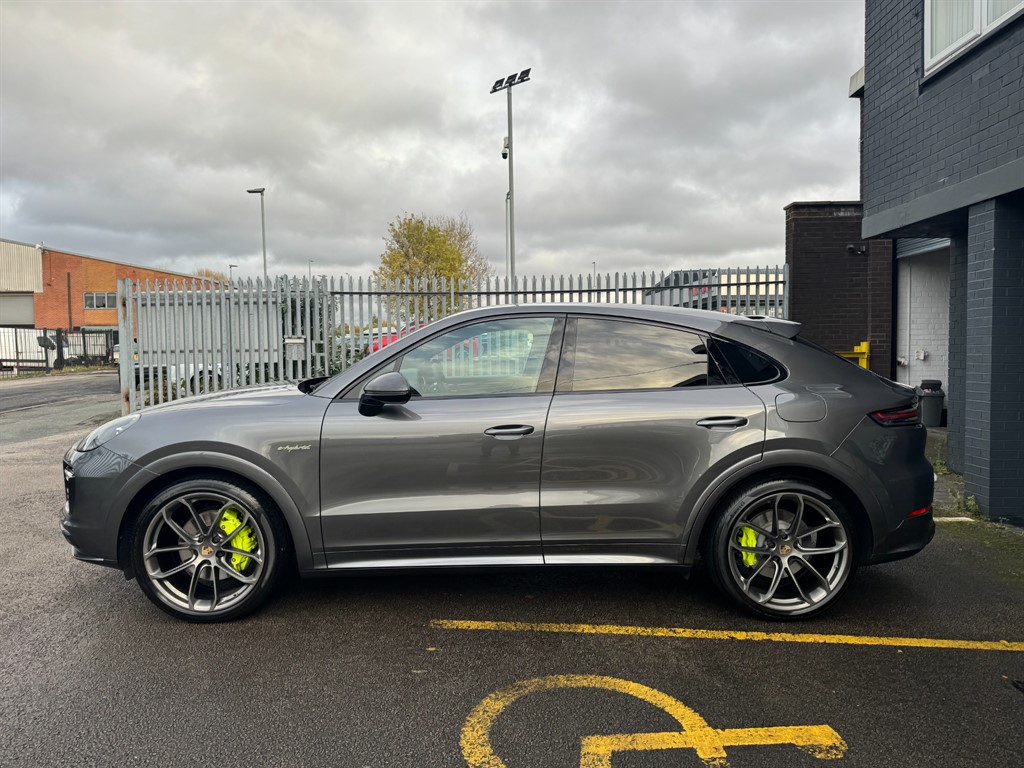 Used Porsche Cayenne 2023 for sale - 77013243: Photo 4