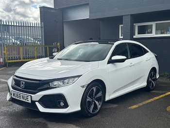 Used Honda Civic 2018 for sale - 75852675: Photo