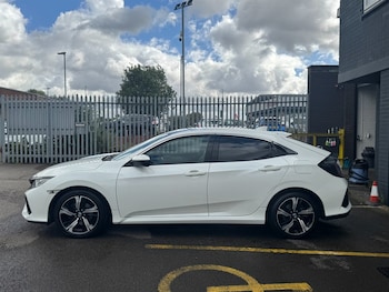 Used Honda Civic 2018 for sale - 75852675: Photo