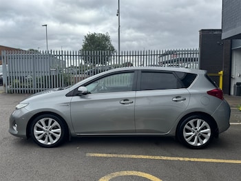 Used Toyota Auris 2015 for sale - 75641433: Photo