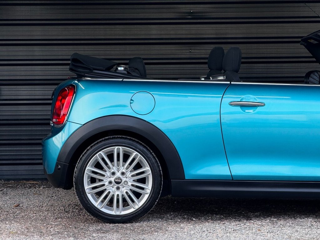 Used MINI Convertible 2017 for sale - 76867966: Photo 24