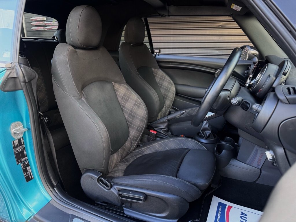 Used MINI Convertible 2017 for sale - 76867966: Photo 34