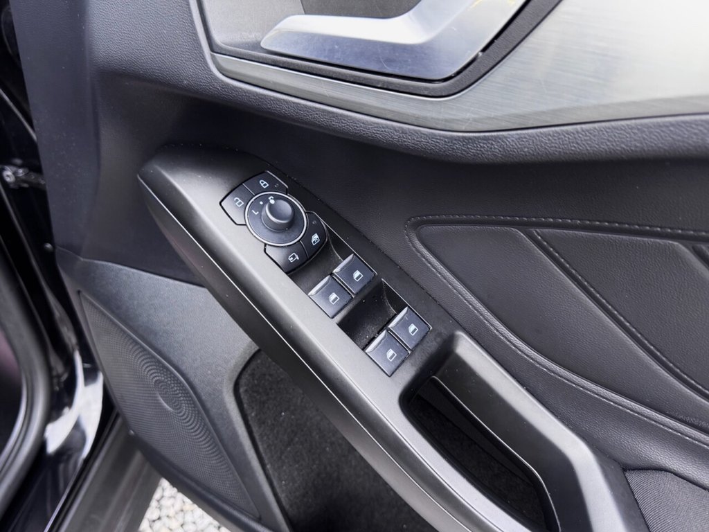 Used Ford Focus 2023 for sale - 78134247: Photo 31