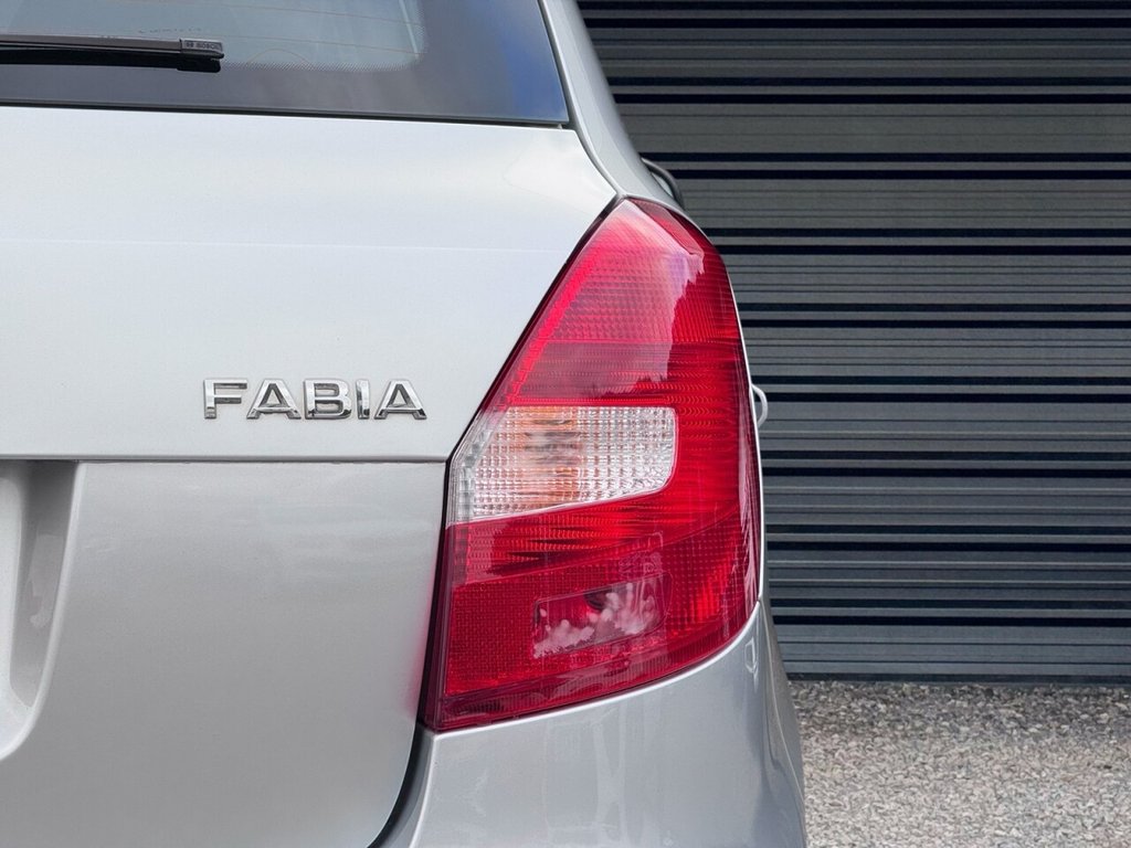 Used Skoda Fabia 2013 for sale - 76703038: Photo 12