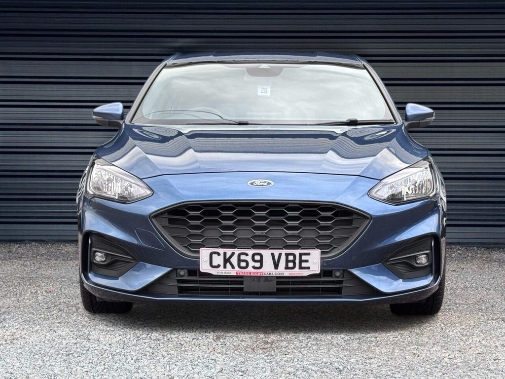 Used Ford Focus 2019 for sale - 76883741: Photo 2