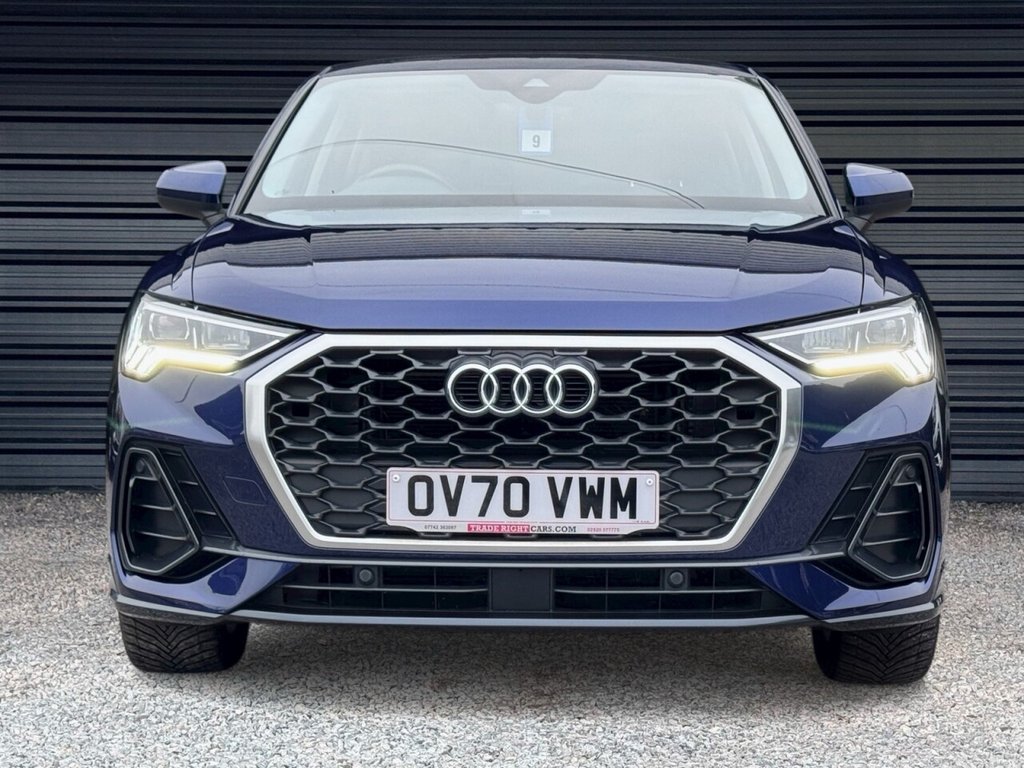 Used Audi Q3 2020 for sale - 76703037: Photo 2