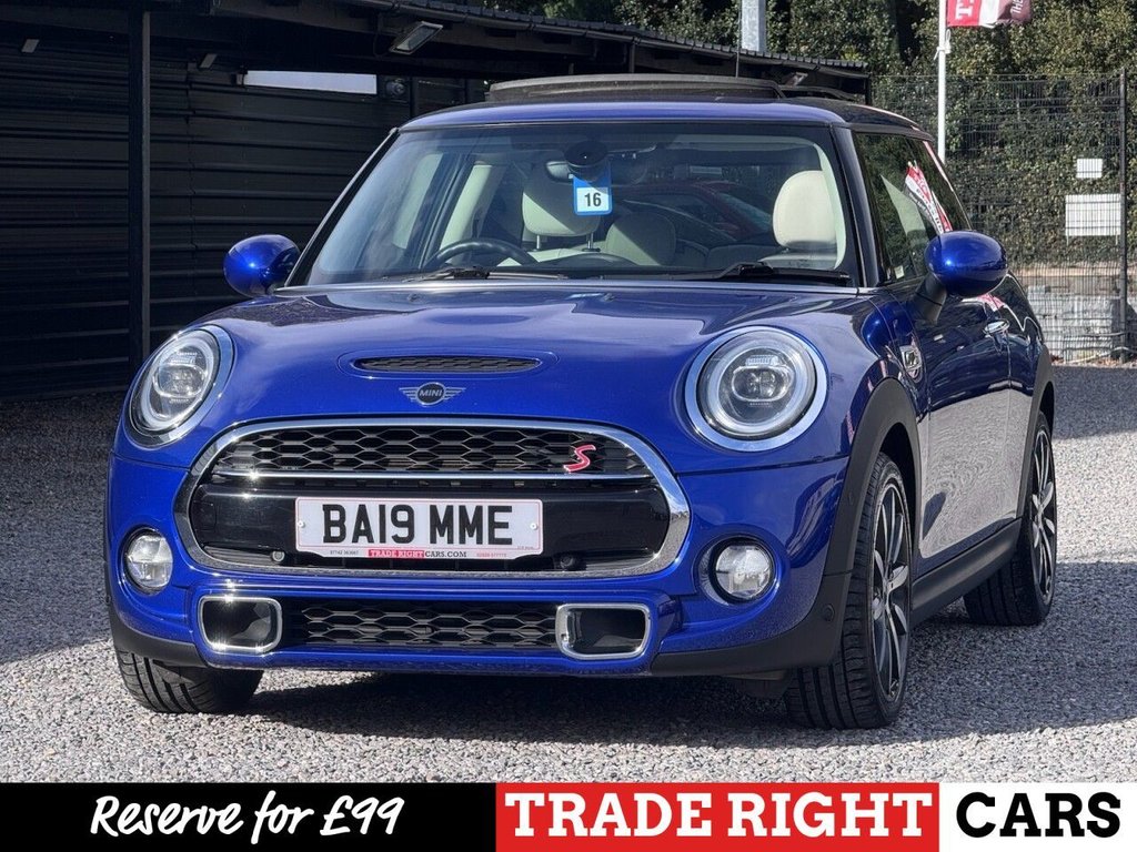 Used MINI Hatch 2019 for sale - 77798152: Photo 1